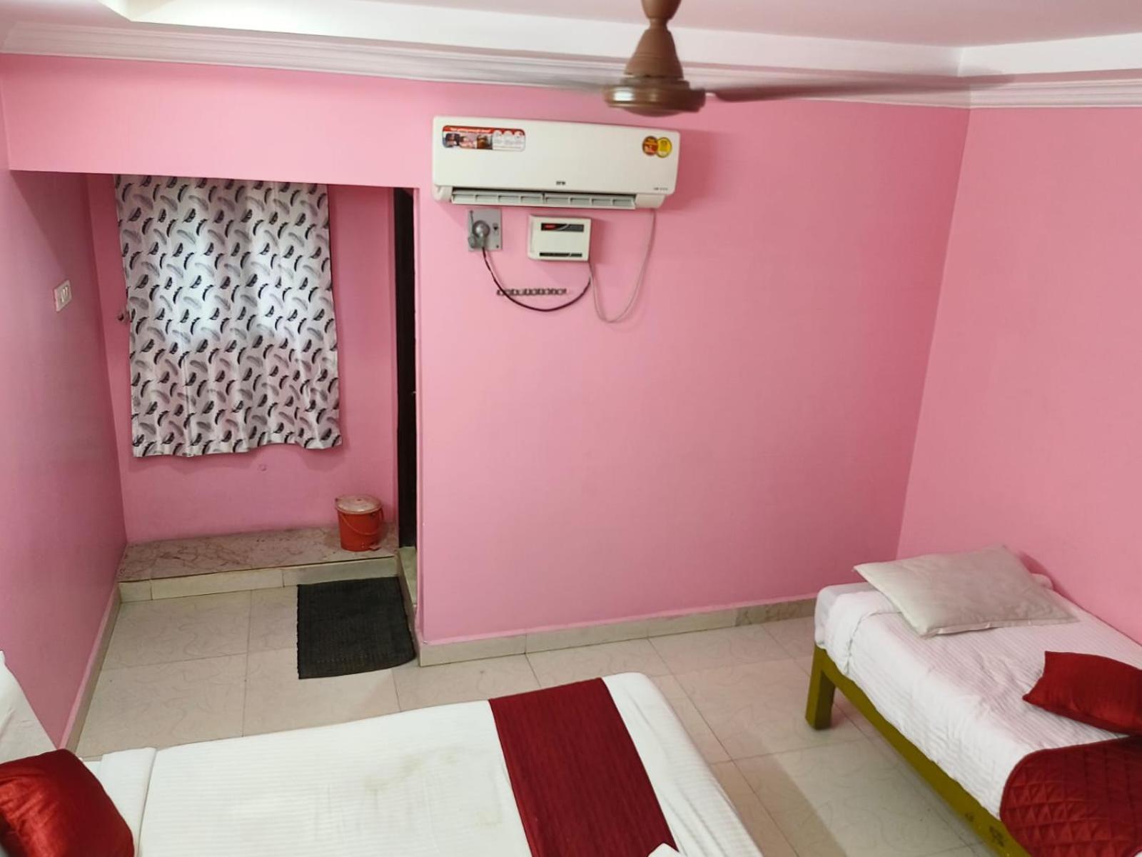Villa Sujan Residency'S Tirupati Esterno foto