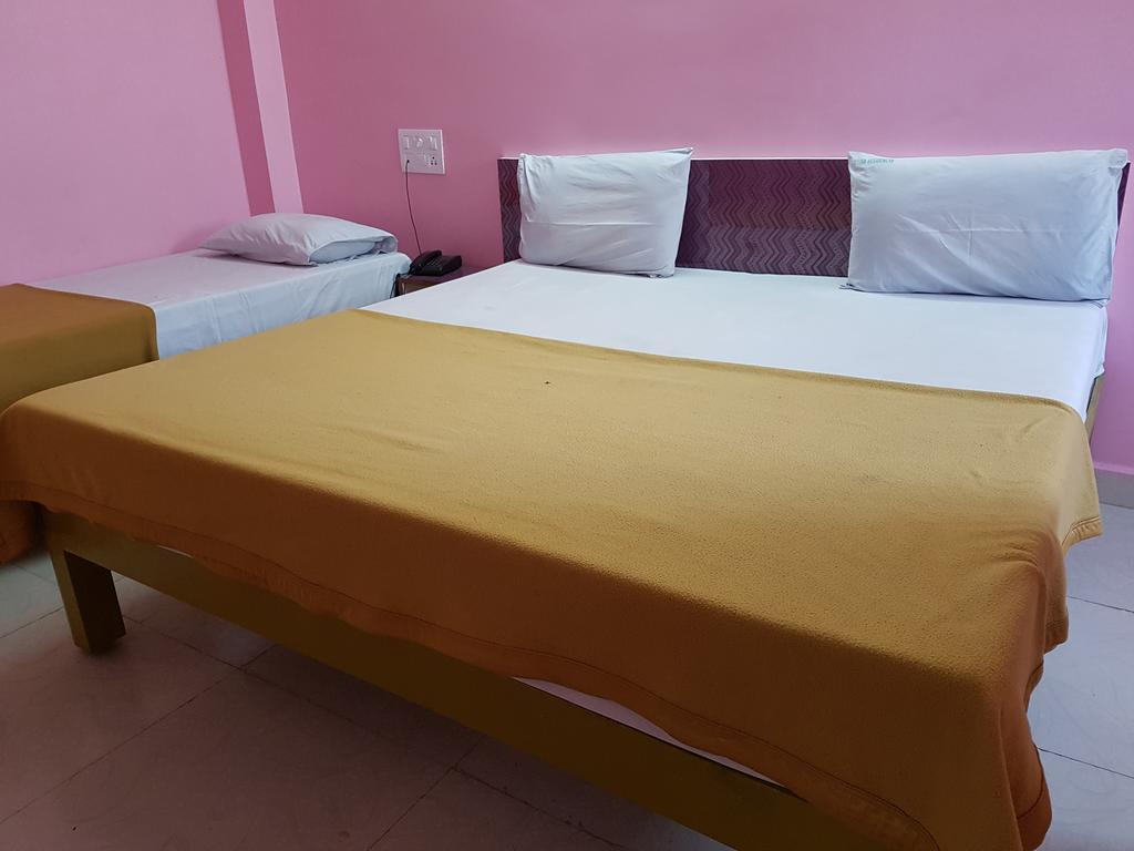 Villa Sujan Residency'S Tirupati Esterno foto