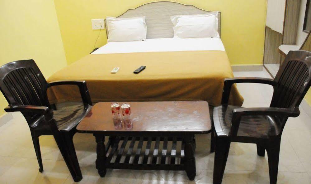 Villa Sujan Residency'S Tirupati Esterno foto